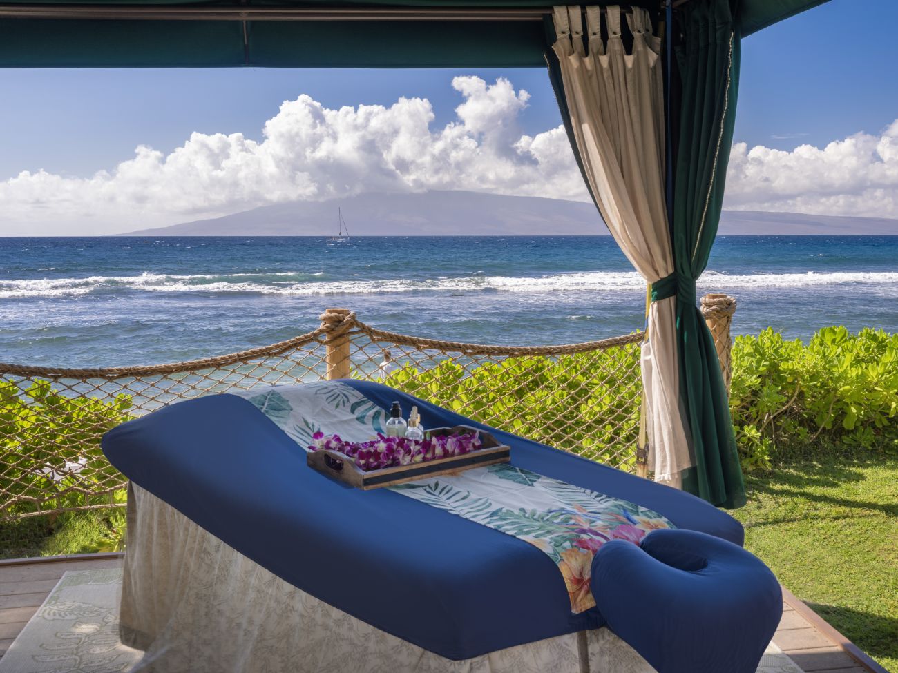 Spa by the Sea - Beachside Cabanas